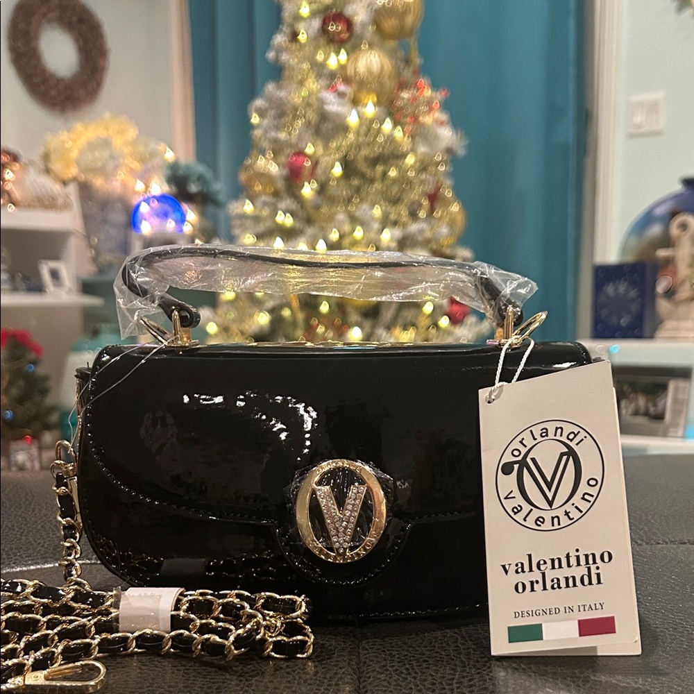 Valentino Orlandi Glossy Black Clutch NWT retail $210
